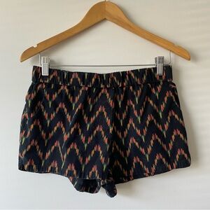 Ecote 100% Cotton Elastic Band Chevron Print Shorts